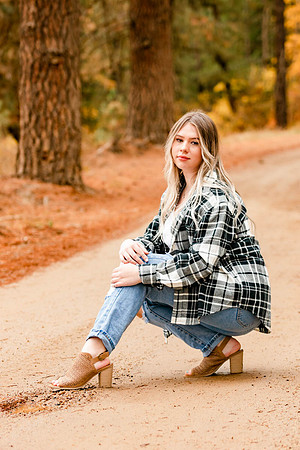 Natalee H - Class of 2022 - IMG_0996 - October 24, 2021 - Radiant Photography by Selina - Selina Gilchrist