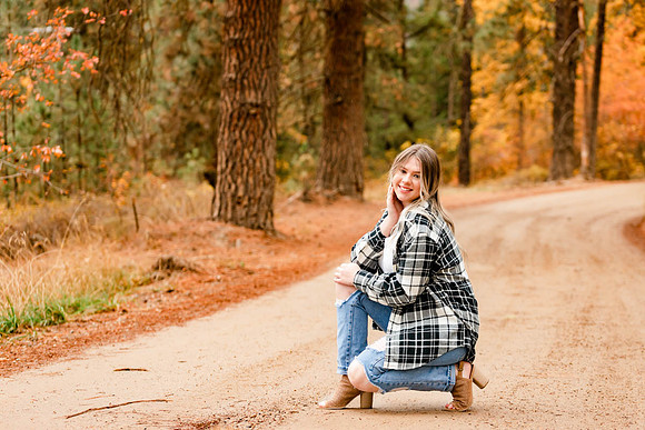 Natalee H - Class of 2022 - IMG_1005 - October 24, 2021 - Radiant Photography by Selina - Selina Gilchrist