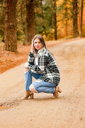 Natalee H - Class of 2022 - IMG_1007 - October 24, 2021 - Radiant Photography by Selina - Selina Gilchrist