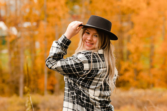 Natalee H - Class of 2022 - IMG_1218 - October 24, 2021 - Radiant Photography by Selina - Selina Gilchrist
