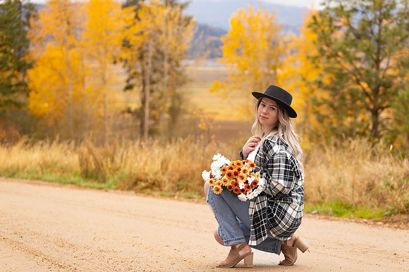 Natalee H - Class of 2022 - IMG_1265 - October 24, 2021 - Radiant Photography by Selina - Selina Gilchrist