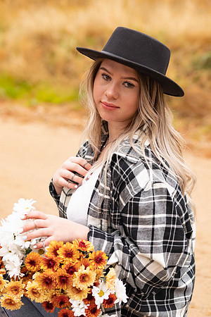Natalee H - Class of 2022 - IMG_1274 - October 24, 2021 - Radiant Photography by Selina - Selina Gilchrist