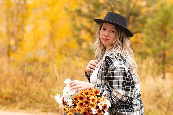 Natalee H - Class of 2022 - IMG_1286 - October 24, 2021 - Radiant Photography by Selina - Selina Gilchrist