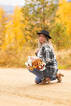 Natalee H - Class of 2022 - IMG_1288 - October 24, 2021 - Radiant Photography by Selina - Selina Gilchrist