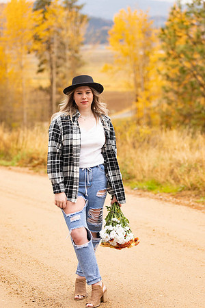 Natalee H - Class of 2022 - IMG_1294 - October 24, 2021 - Radiant Photography by Selina - Selina Gilchrist