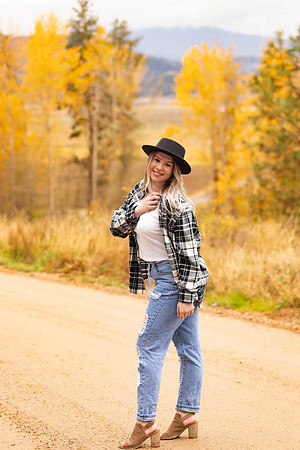 Natalee H - Class of 2022 - IMG_1308 - October 24, 2021 - Radiant Photography by Selina - Selina Gilchrist