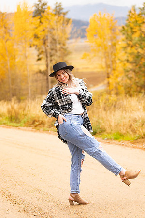 Natalee H - Class of 2022 - IMG_1316 - October 24, 2021 - Radiant Photography by Selina - Selina Gilchrist