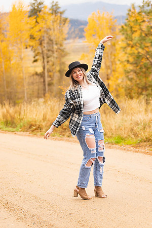 Natalee H - Class of 2022 - IMG_1319 - October 24, 2021 - Radiant Photography by Selina - Selina Gilchrist