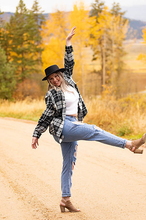 Natalee H - Class of 2022 - IMG_1327 - October 24, 2021 - Radiant Photography by Selina - Selina Gilchrist