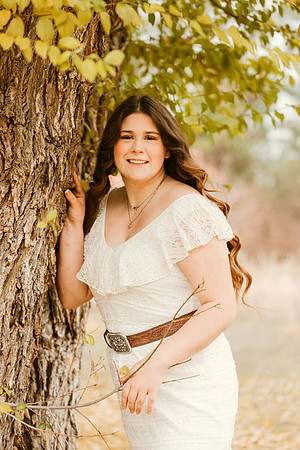 Kaylee G - Class of 2022 - IMG_1376 - October 24, 2021 - Radiant Photography by Selina - Selina Gilchrist