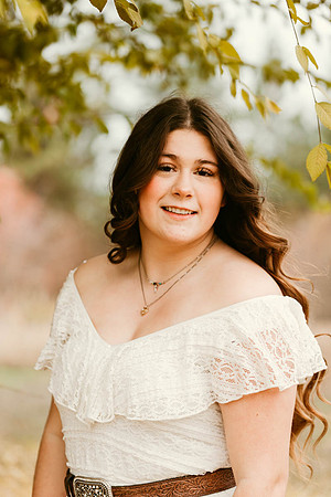 Kaylee G - Class of 2022 - IMG_1385 - October 24, 2021 - Radiant Photography by Selina - Selina Gilchrist