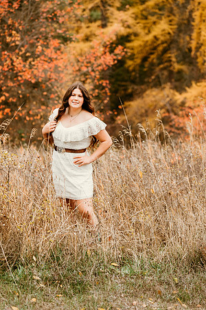 Kaylee G - Class of 2022 - IMG_1391 - October 24, 2021 - Radiant Photography by Selina - Selina Gilchrist