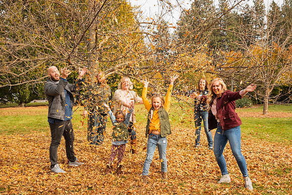 IMG_6749- Randi Kyle & Family - Finch Arboretum - October 12, 2019 Radiant Photography by Selina - Selina Gilchrist