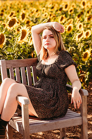 Jena M - Class of 2023 - Half Moon Blooms -IMG_5624 - August 05, 2022 - ©Radiant Photography by Selina - Selina Gilchrist