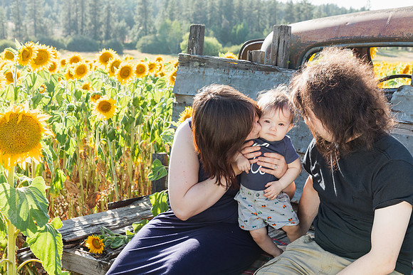 IMG_8729Andy & Family - Half Moon BloomsAugust 03, 2020 Radiant Photography by Selina - Selina Gilchrist