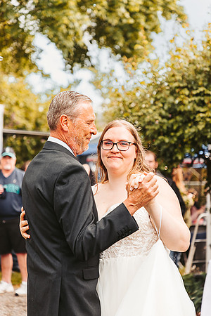 Brittany & Daren Wedding - reception -IMG_5223 - June 04, 2022 - ©Radiant Photography by Selina - Selina Gilchrist