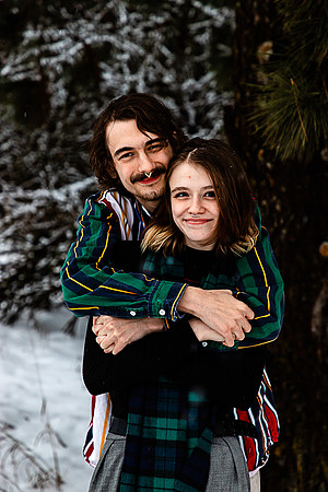 Lori & Paul Larsen - Christmas Eve 2021 - IMG_0742 - December 24, 2021 - ©Selina Gilchrist509-270-9015-www.RadiantPhotographyBySelina.com
