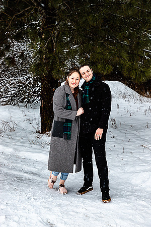 Lori & Paul Larsen - Christmas Eve 2021 - IMG_0783 - December 24, 2021 - ©Selina Gilchrist509-270-9015-www.RadiantPhotographyBySelina.com