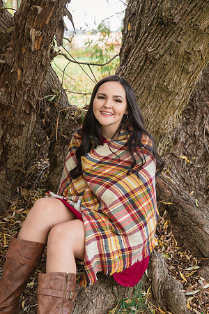 IMG_9340 Erika P - Class of 2021October 22, 2020  Radiant Photography by Selina - Selina Gilchrist