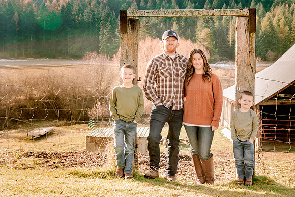 IMG_9422 Hailee & Travis M Family - November 29, 2020  Radiant Photography by Selina - Selina Gilchrist