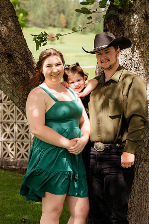 McNiven Family 2023 -IMG_0856 - June 17, 2023 - Radiant Photography by Selina - Selina Gilchrist