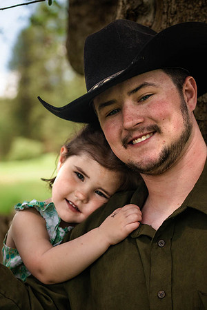 McNiven Family 2023 -IMG_0864 - June 17, 2023 - Radiant Photography by Selina - Selina Gilchrist