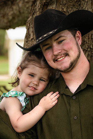 McNiven Family 2023 -IMG_0870 - June 17, 2023 - Radiant Photography by Selina - Selina Gilchrist