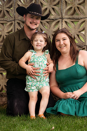 McNiven Family 2023 -IMG_0891 - June 17, 2023 - Radiant Photography by Selina - Selina Gilchrist