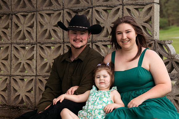 McNiven Family 2023 -IMG_0899 - June 17, 2023 - Radiant Photography by Selina - Selina Gilchrist