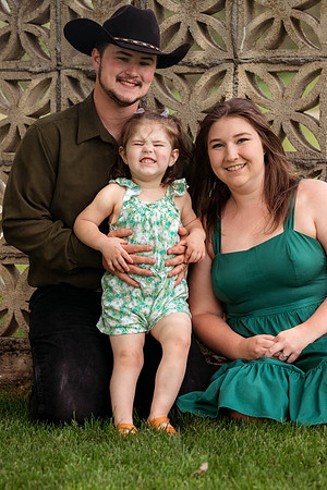 McNiven Family 2023 -IMG_0892 - June 17, 2023 - Radiant Photography by Selina - Selina Gilchrist