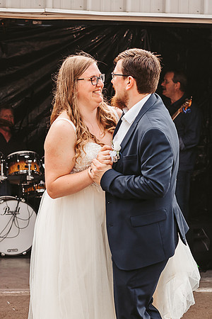 Brittany & Daren Wedding - reception -IMG_0576 - June 04, 2022 - ©Radiant Photography by Selina - Selina Gilchrist