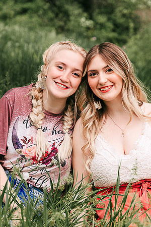 Maddy B Spring - Class of 2022 - IMG_3751 - May 26, 2022 - ©Radiant Photography by Selina - Selina Gilchrist
