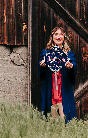 Maddy B Spring - Class of 2022 - IMG_3277 - May 26, 2022 - ©Radiant Photography by Selina - Selina Gilchrist