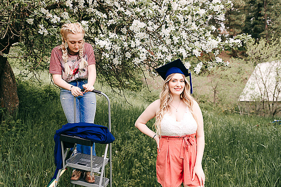 Maddy B Spring - Class of 2022 - IMG_3642 - May 26, 2022 - ©Radiant Photography by Selina - Selina Gilchrist