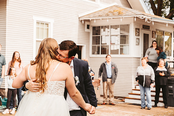 Brittany & Daren Wedding - reception -IMG_5184 - June 04, 2022 - ©Radiant Photography by Selina - Selina Gilchrist
