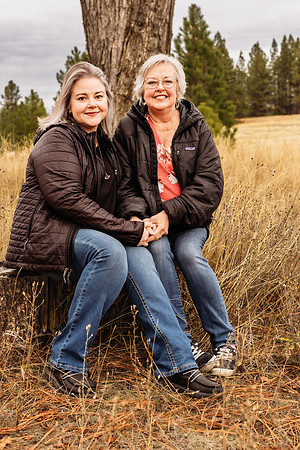 Darcy M & family 11-16-24 - AW2A1362 - ©Selina Gilchrist