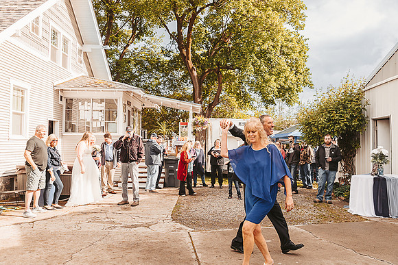 Brittany & Daren Wedding - reception -IMG_5414 - June 04, 2022 - ©Radiant Photography by Selina - Selina Gilchrist