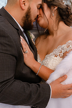 Evette & Martin Wedding - IMG_0023 - December 31, 2021 - ©Radiant Photography by Selina - Selina Gilchrist 509-270-9015-www.RadiantPhotographyBySelina.com