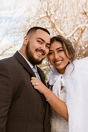 Evette & Martin Wedding - IMG_9920 - December 31, 2021 - ©Radiant Photography by Selina - Selina Gilchrist 509-270-9015-www.RadiantPhotographyBySelina.com-2