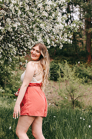 Maddy B Spring - Class of 2022 - IMG_3680 - May 26, 2022 - ©Radiant Photography by Selina - Selina Gilchrist