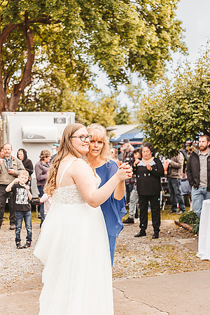 Brittany & Daren Wedding - reception -IMG_5329 - June 04, 2022 - ©Radiant Photography by Selina - Selina Gilchrist