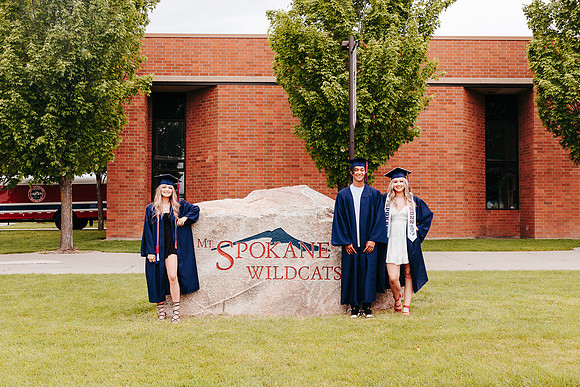 Jordan, Aubrey, Jasmine - Mt Spokane HS - Class of 2022 - IMG_5774 - June 09, 2022 - ©Radiant Photography by Selina - Selina Gilchrist