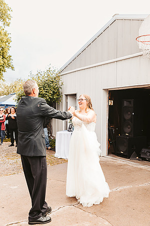 Brittany & Daren Wedding - reception -IMG_5247 - June 04, 2022 - ©Radiant Photography by Selina - Selina Gilchrist