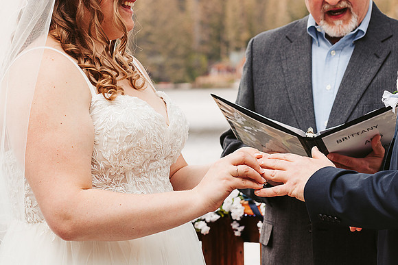 Brittany & Daren Wedding - Sacheen Lake -IMG_0540 - May 28, 2022 - ©Radiant Photography by Selina - Selina Gilchrist
