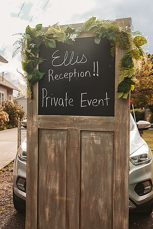 Brittany & Daren Wedding - reception -IMG_5468 - June 04, 2022 - ©Radiant Photography by Selina - Selina Gilchrist