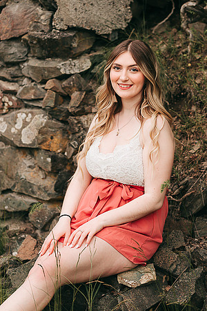 Maddy B Spring - Class of 2022 - IMG_3816 - May 26, 2022 - ©Radiant Photography by Selina - Selina Gilchrist