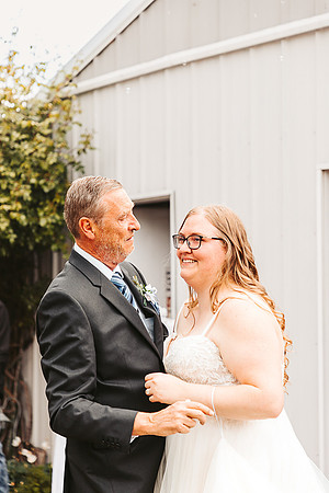 Brittany & Daren Wedding - reception -IMG_5246 - June 04, 2022 - ©Radiant Photography by Selina - Selina Gilchrist