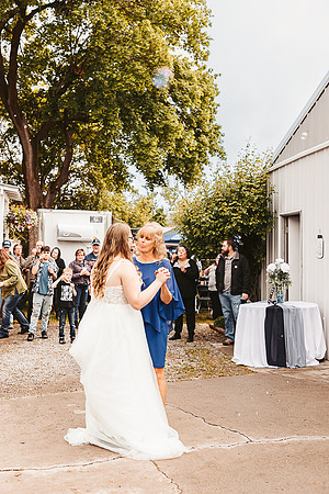 Brittany & Daren Wedding - reception -IMG_5311 - June 04, 2022 - ©Radiant Photography by Selina - Selina Gilchrist