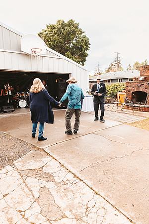 Brittany & Daren Wedding - reception -IMG_5109 - June 04, 2022 - ©Radiant Photography by Selina - Selina Gilchrist
