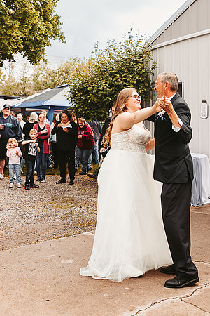 Brittany & Daren Wedding - reception -IMG_5256 - June 04, 2022 - ©Radiant Photography by Selina - Selina Gilchrist